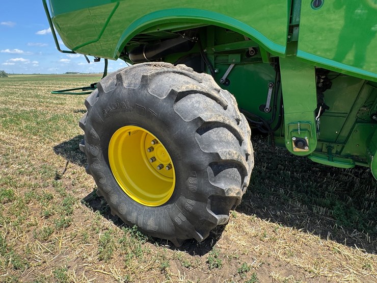 john-deere-s680-image-43