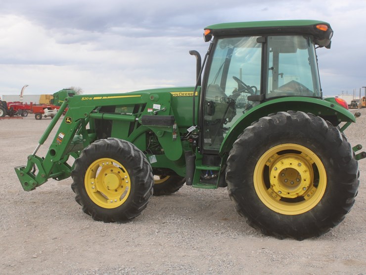 2013-john-deere-5100e-image-43