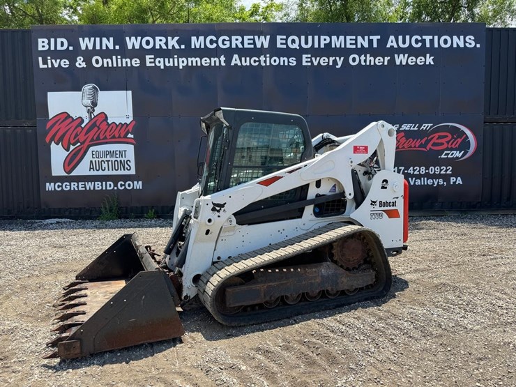 2023-bobcat-t770-image-1
