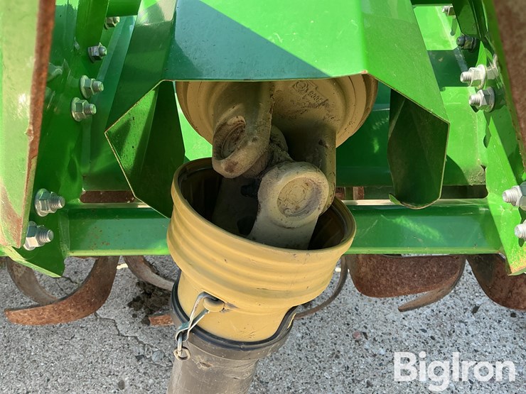 john-deere-665-image-12