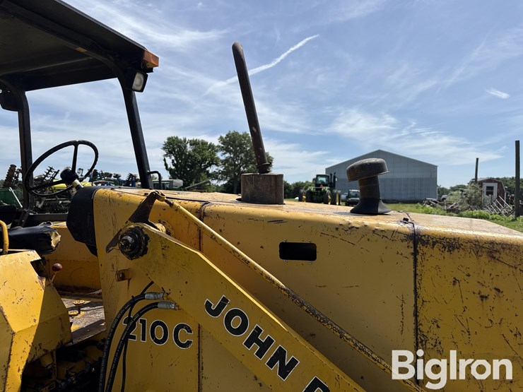 1986-deere-210c-image-9