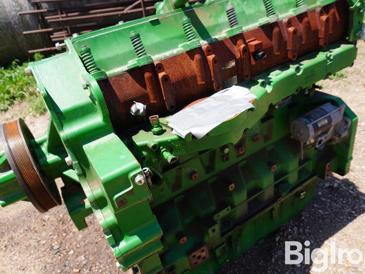 john-deere-135-image-10