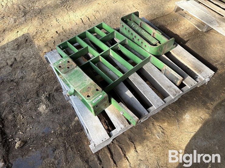 john-deere-30-image-1
