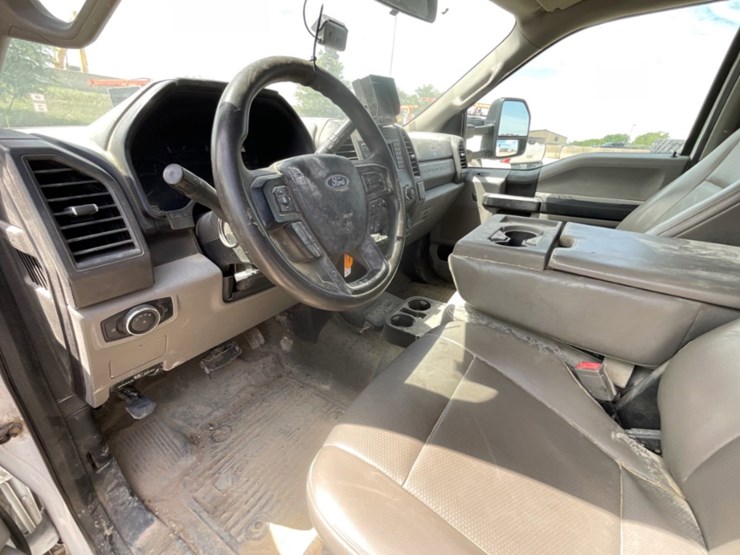 2019-ford-f350-image-10