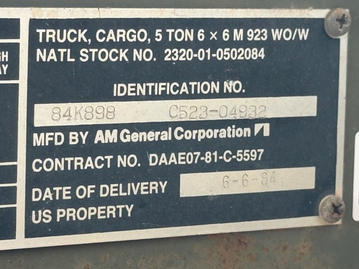 1984-am-general-m923-image-15