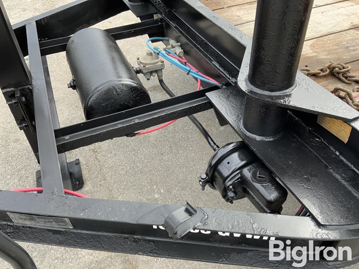 2019-massey-ferguson-730-image-19