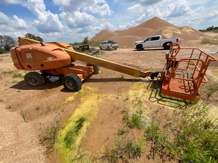 2005-jlg-400s-image-5