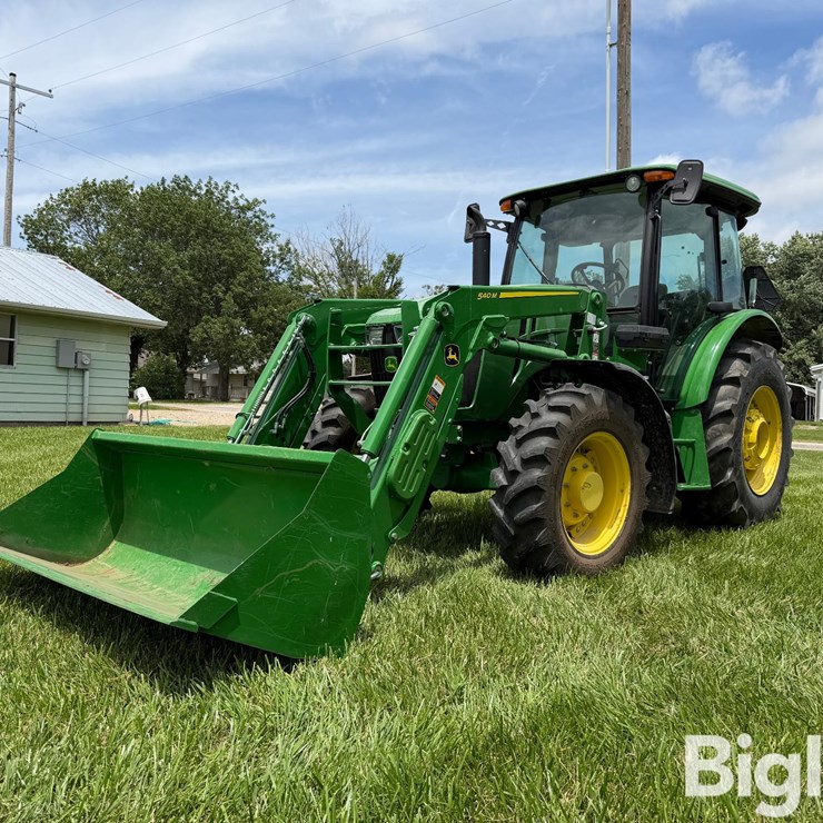 2019 JOHN DEERE 5100E