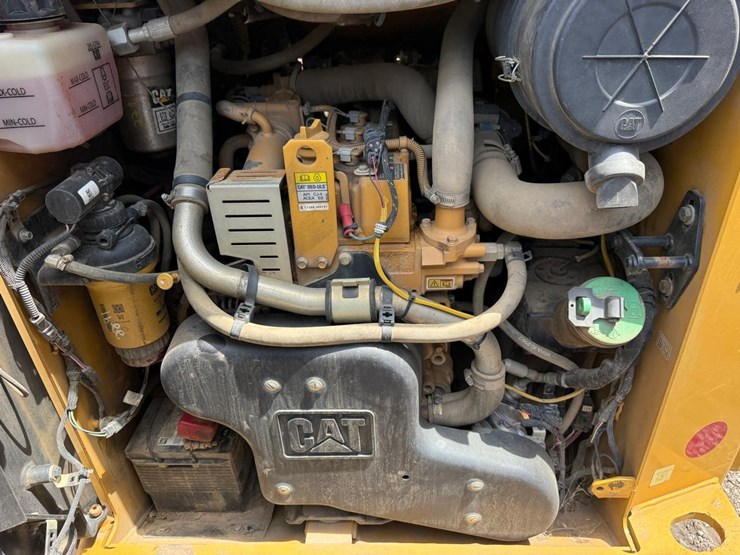 caterpillar-259d-image-15