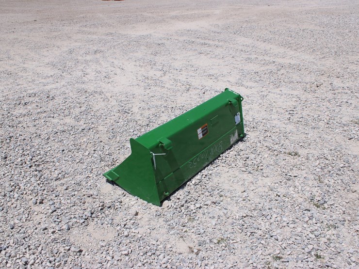 #2016-•-john-deere-53-inch-bxx10052-garden-tractor-bucket-image-1