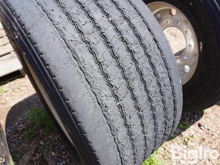 michelin-445/50r22.5-tires-&-rims-image-13