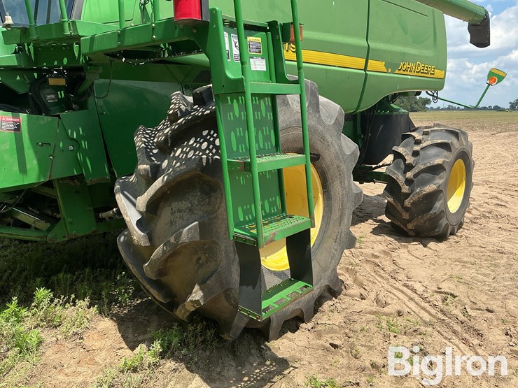 john-deere-9750-image-9
