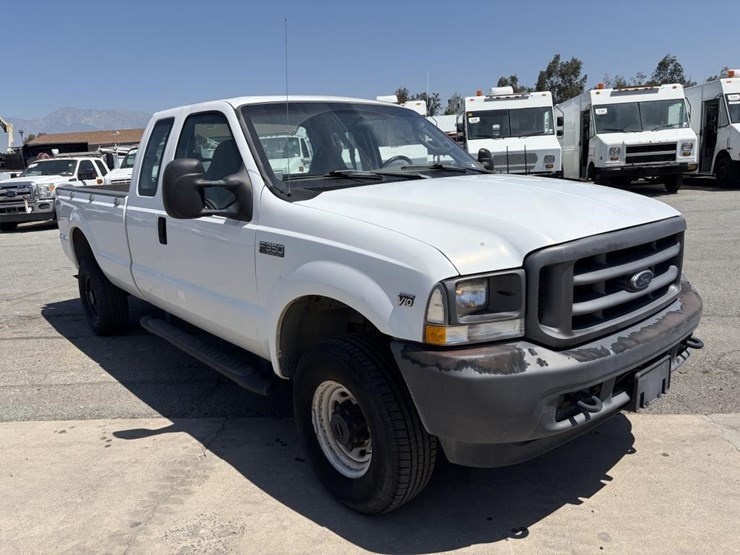2004-ford-f350-image-2