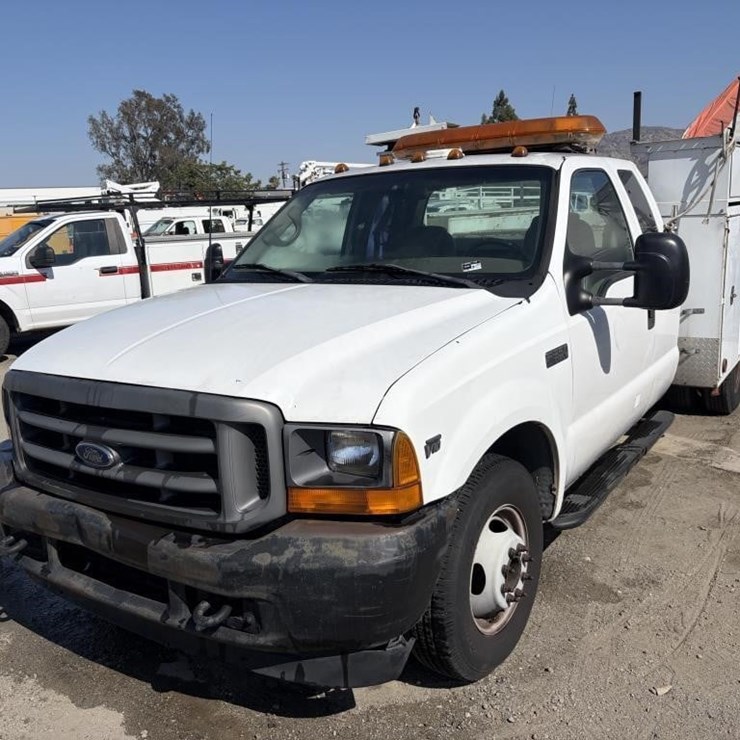 2001 FORD F350