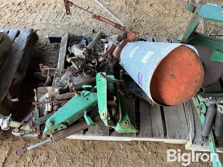 john-deere-7000-image-8