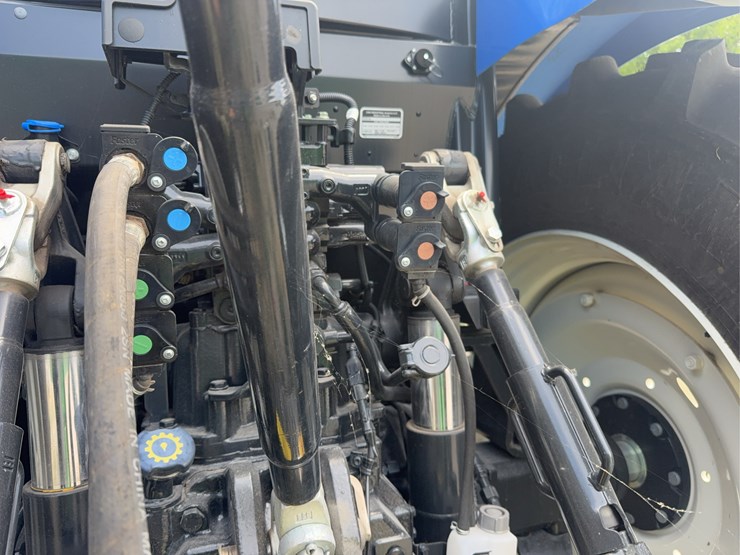 new-holland-t6.160-image-15