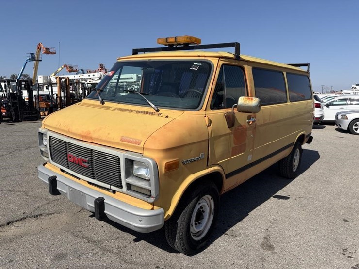 1992-utility-van-image-1