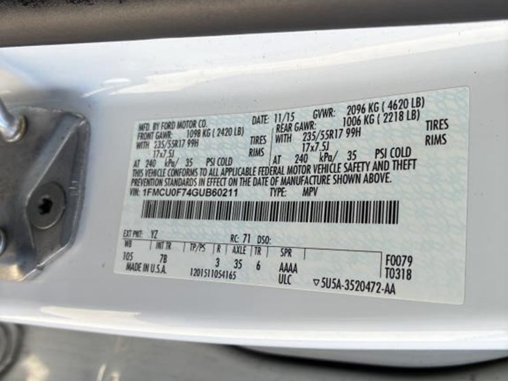 2016-ford-escape-image-25