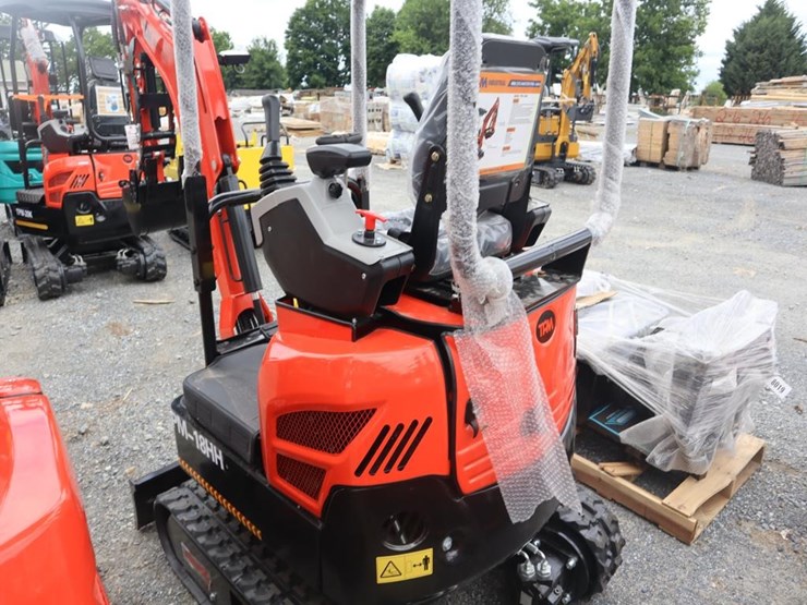 tpm-18hh-mini-excavator-image-5