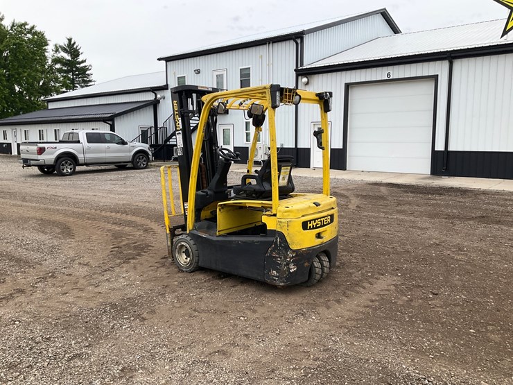 2015-hyster-j40xnt-image-3