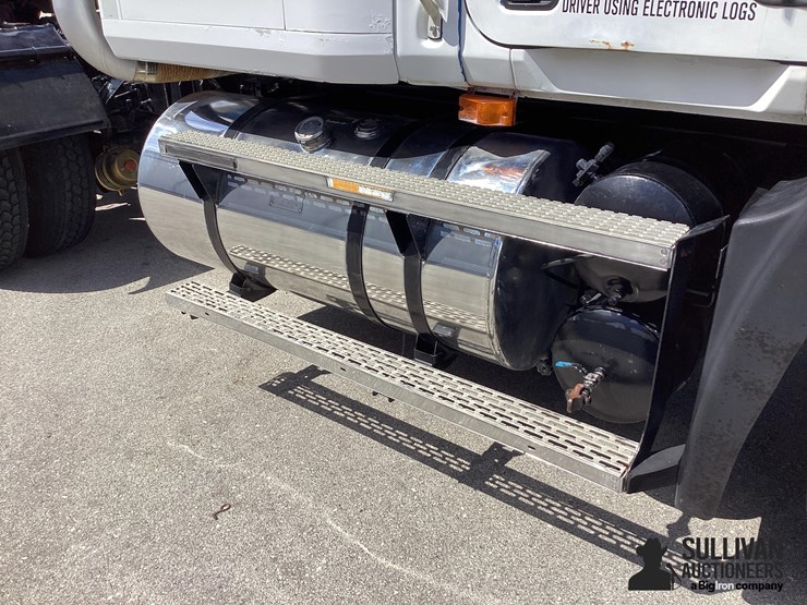 1998-mack-ch613-image-19