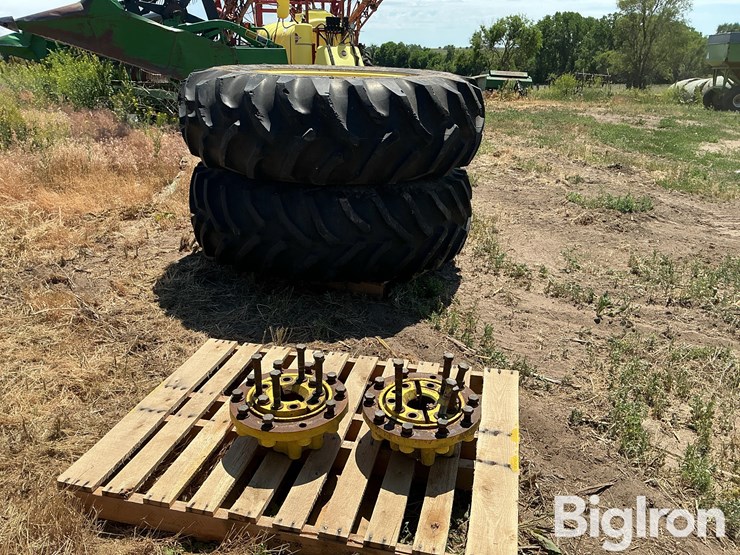 john-deere-7810-image-3