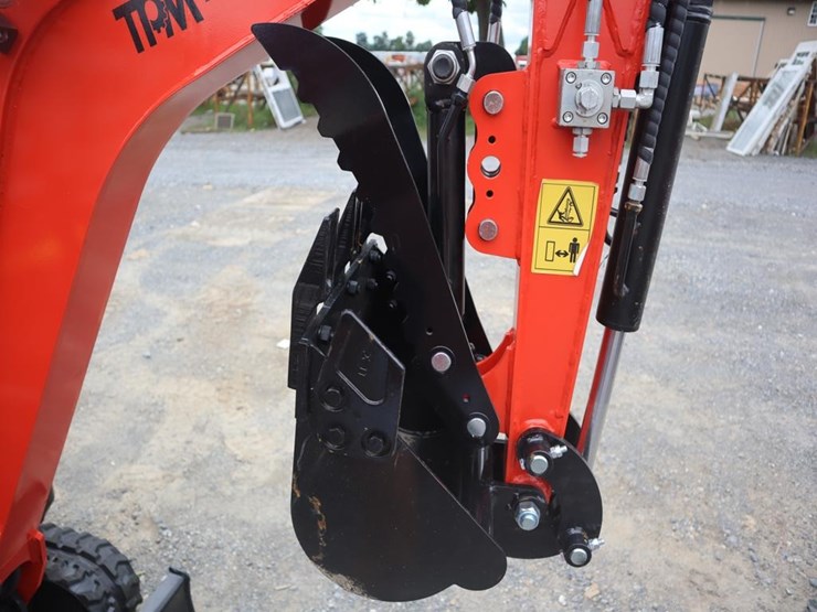 tpm-18hh-mini-excavator-image-11