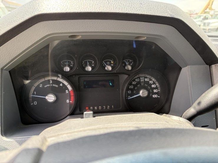 2012-ford-f450-image-16