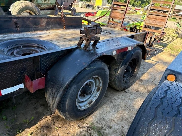 16'-x-78"-tandem-axle-trailer-image-10