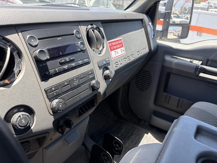 2011-ford-f250-image-17