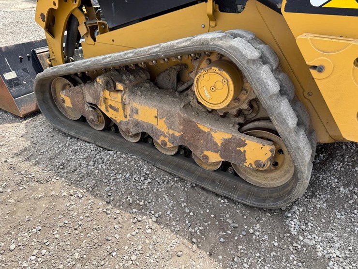 caterpillar-259d-image-17