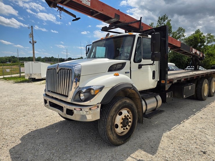 2015-international-workstar-7400-image-2
