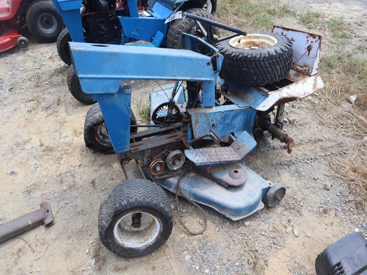 ford-tractor-image-4