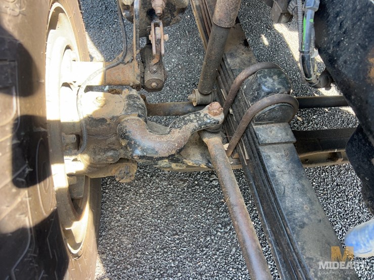 2011-kenworth-t800w-image-41