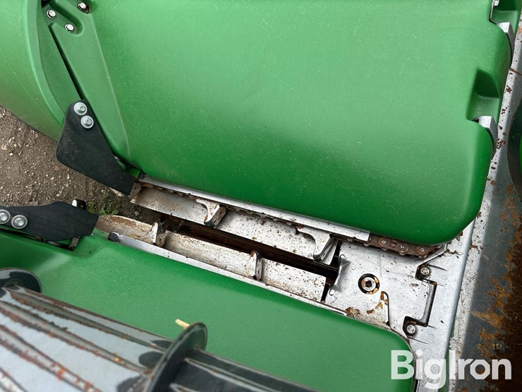 2022-john-deere-c12f-image-14