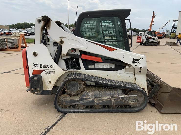 2018-bobcat-t595-image-19
