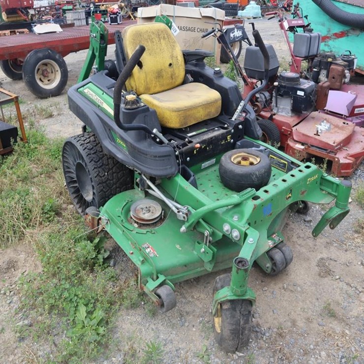 JOHN DEERE Z925M