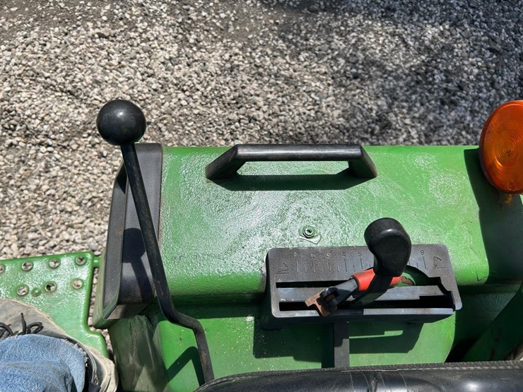 john-deere-755-image-23