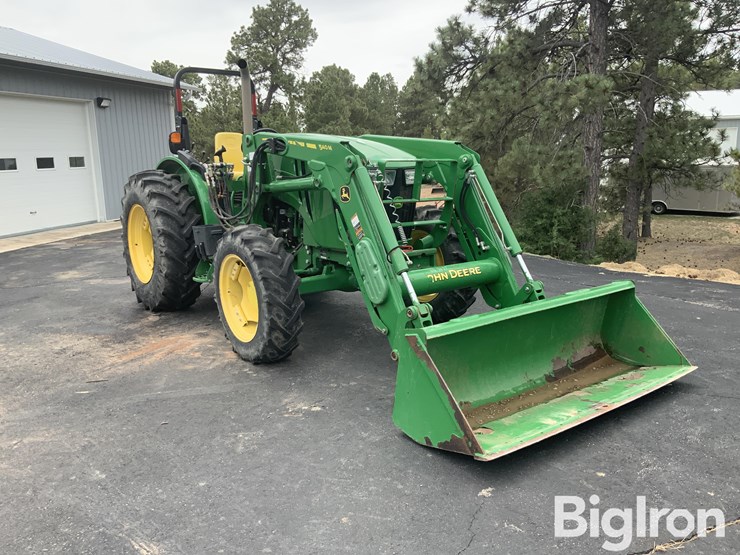 2013-john-deere-5085m-image-3