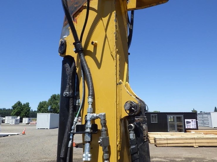 caterpillar-305e2-image-23