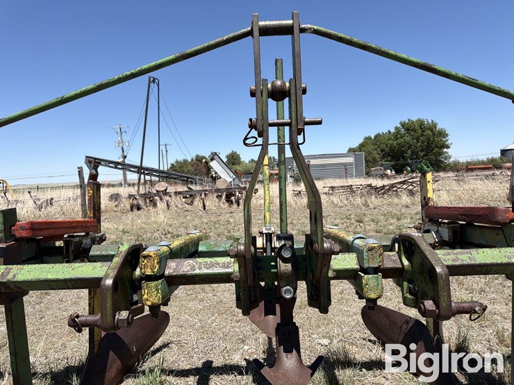 6r30"-ditcher-image-9