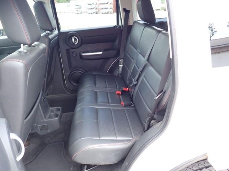 2008-dodge-nitro-image-47