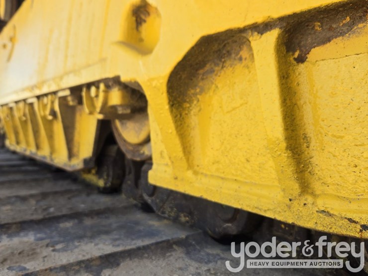 2021-komatsu-d61px-24-image-16