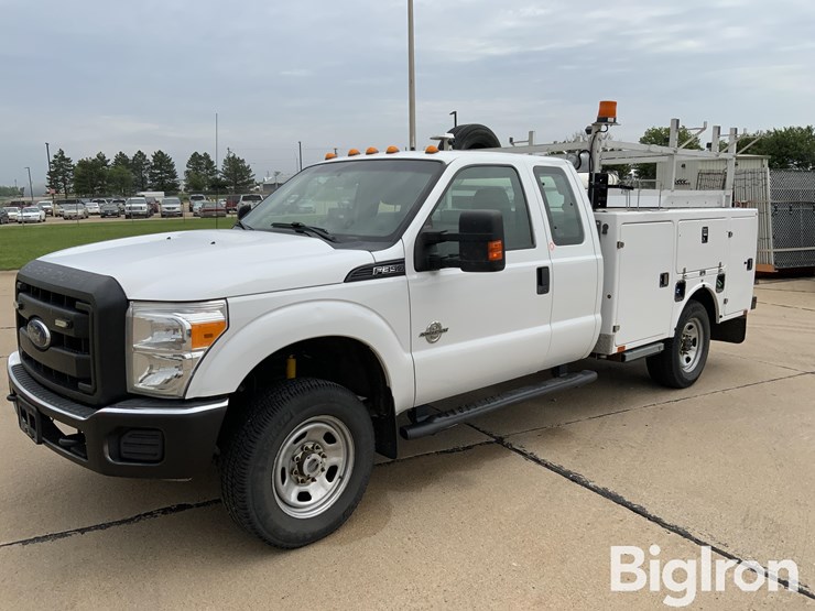 2016-ford-f350-xl-image-1
