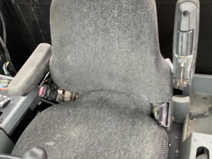 2012-caterpillar-it14g2-image-12