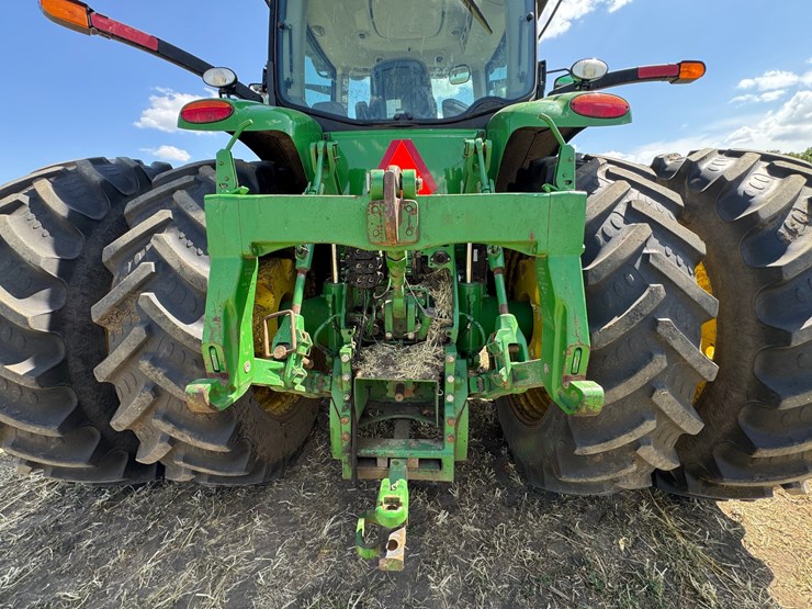 2019-john-deere-8295r-image-39