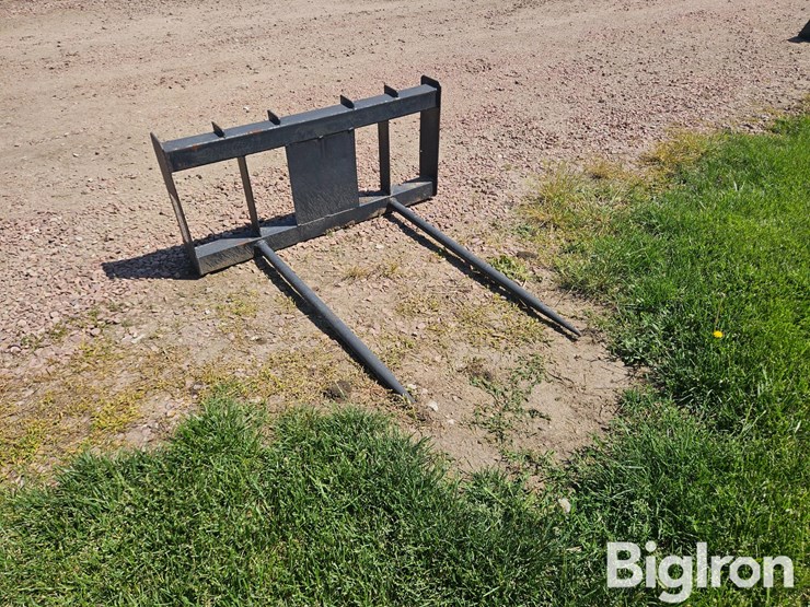 2026-pabreak-bale-spear-skid-steer-attachment-image-3