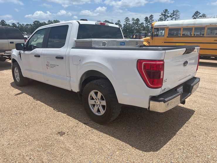 2021-ford-f150-xl-image-4