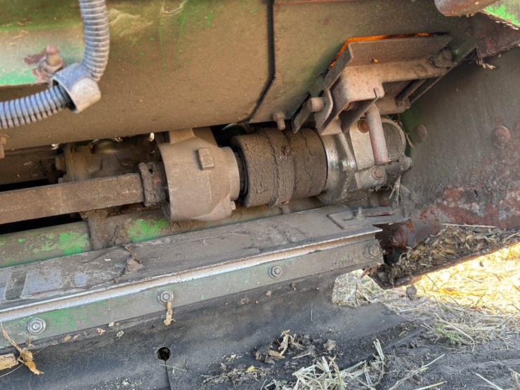 john-deere-612c-image-20