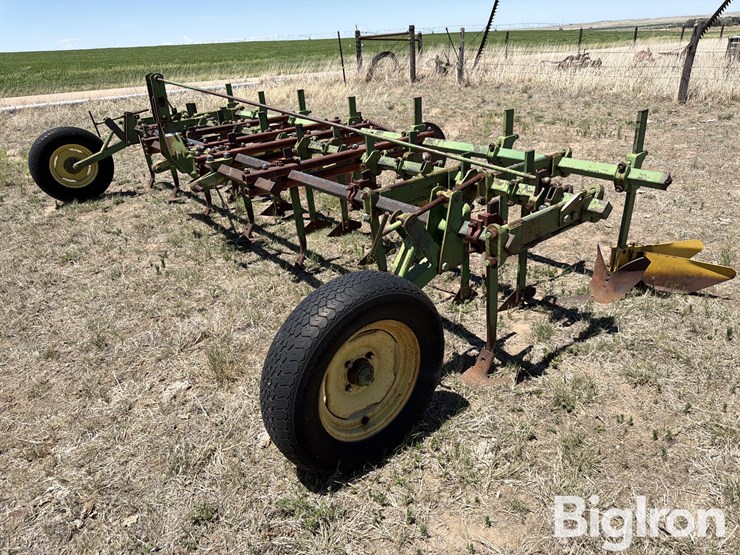 6r30"-cultivator-image-1